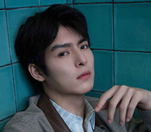 1758560 (a): :4160x3632